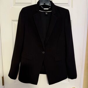 White House Black Market Black Blazer – Tailored Office‎ Workwear (Size 2)